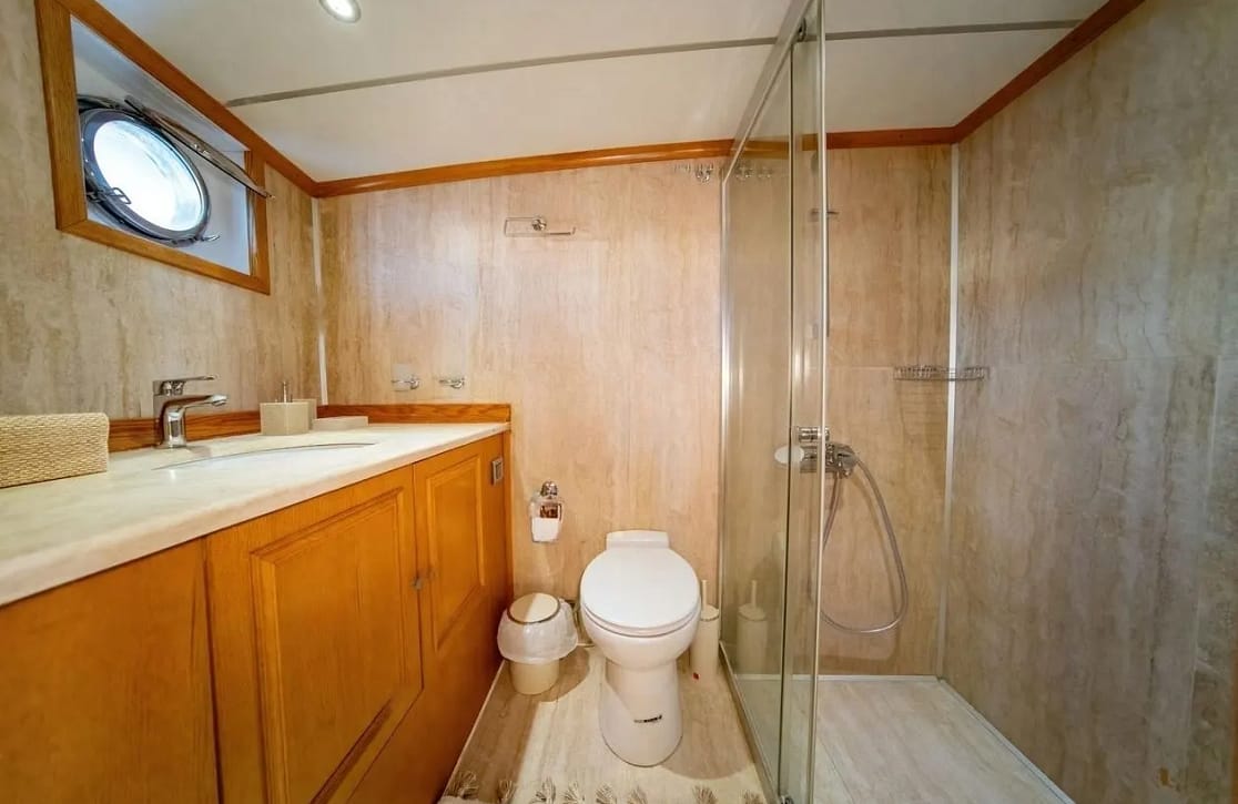 An image of Babylon yacht