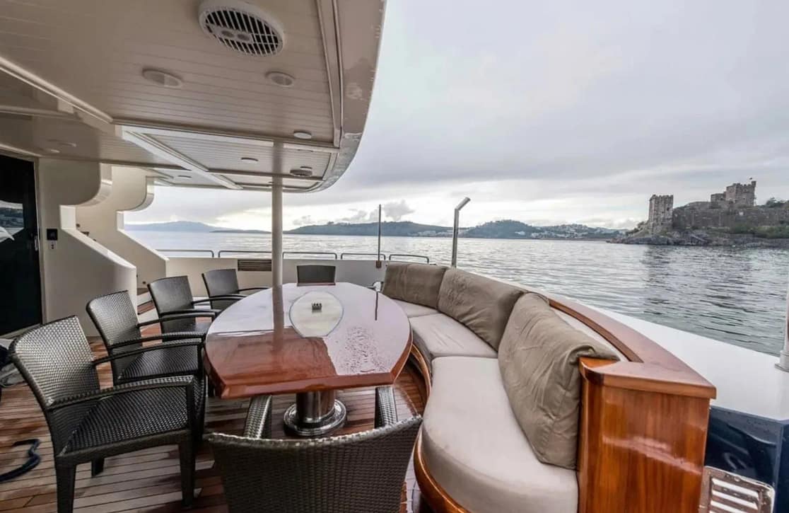 An image of Serenity II yacht