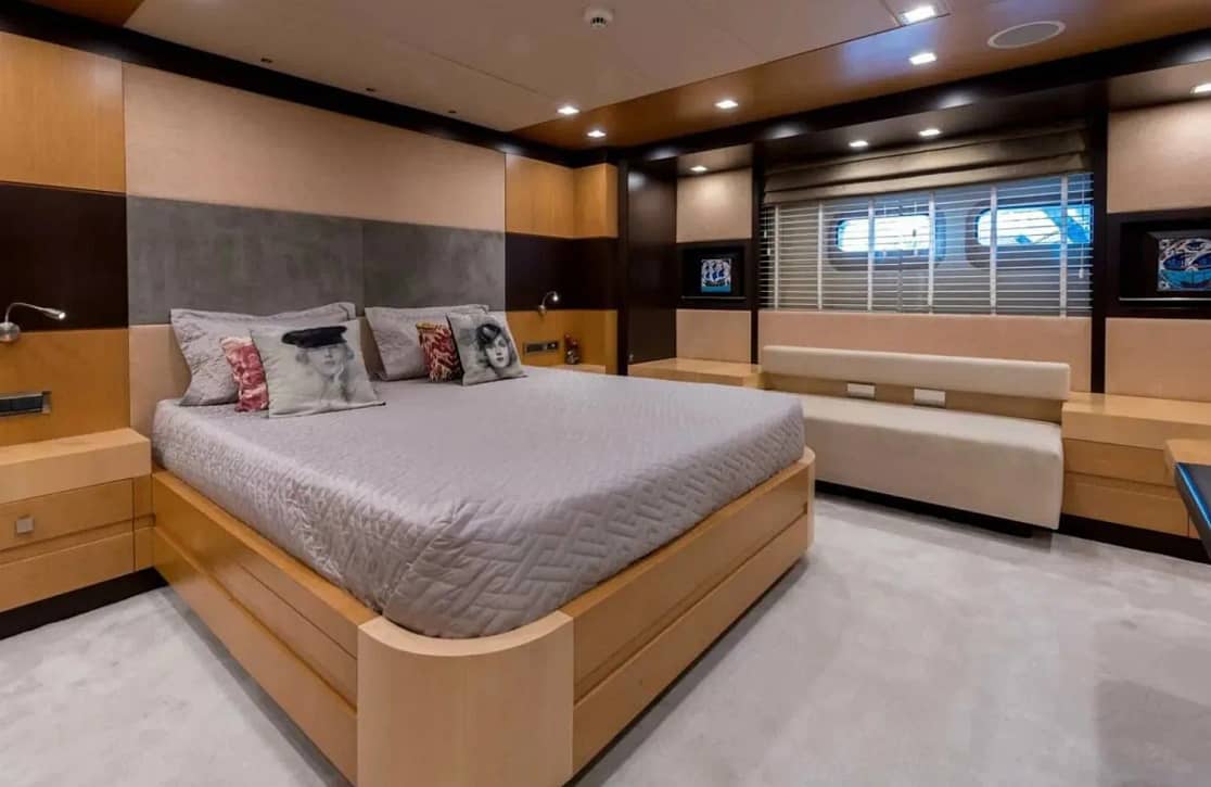 An image of Serenity II yacht