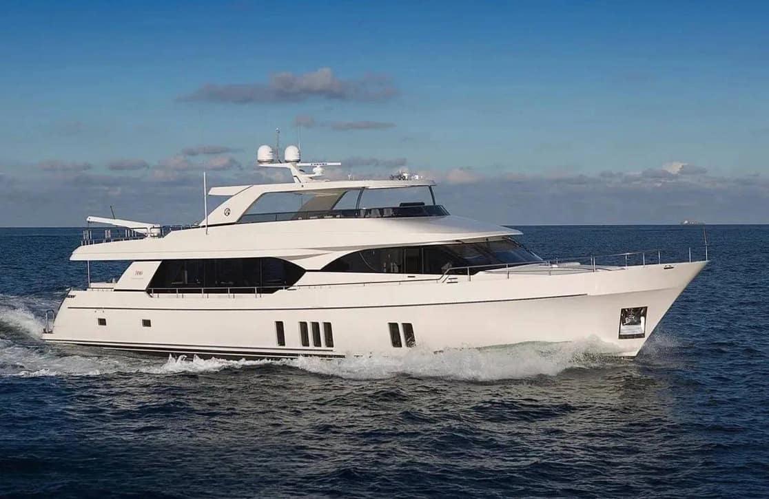 An image of Iridescence yacht