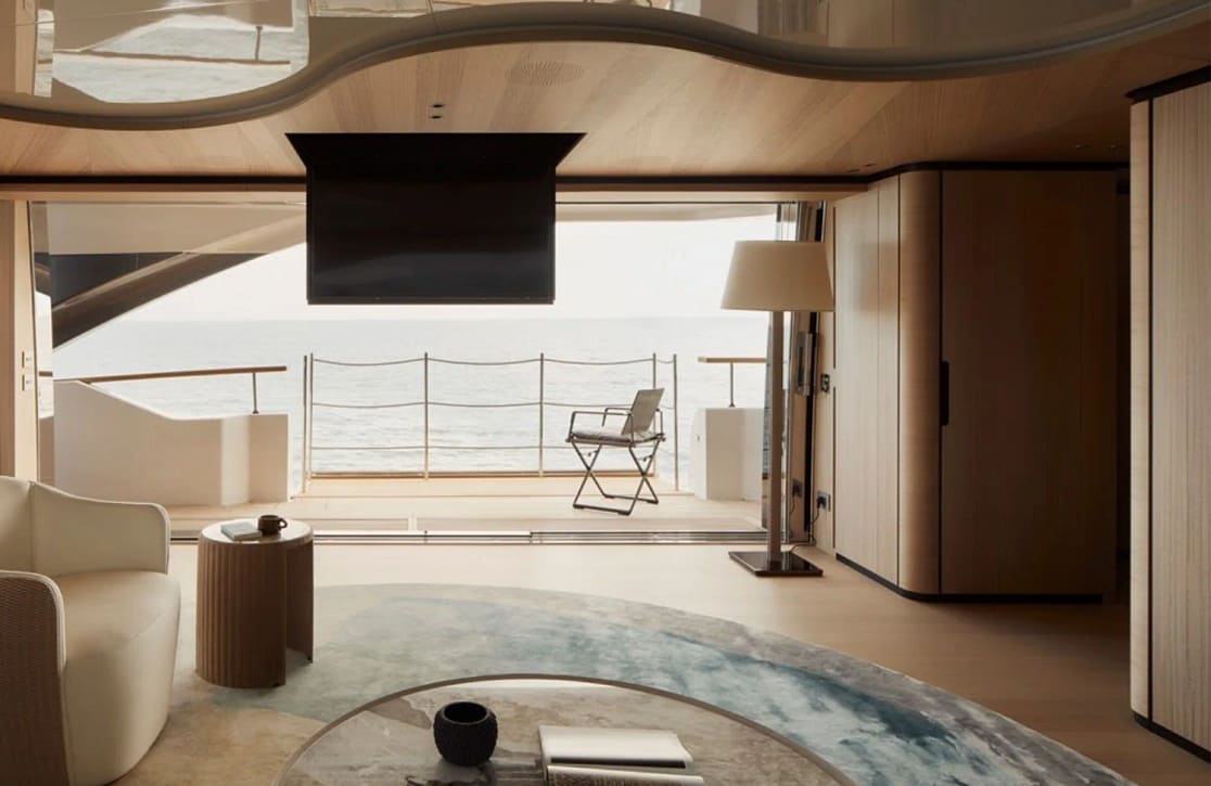 An image of Unique S yacht