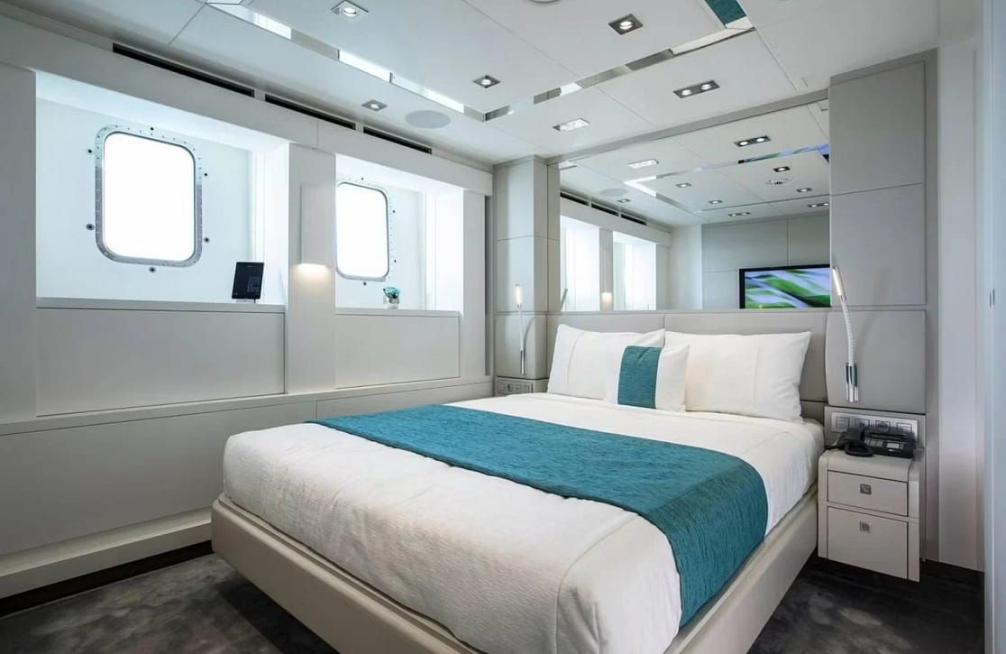 An image of Home yacht
