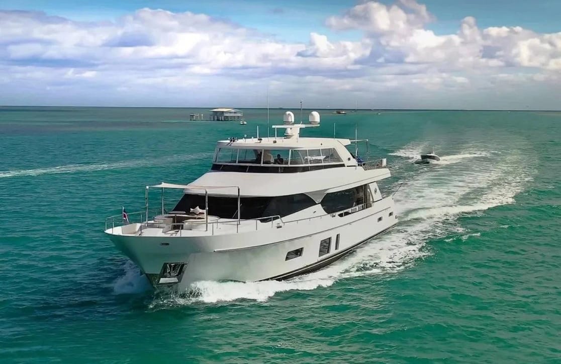 An image of Iridescence yacht