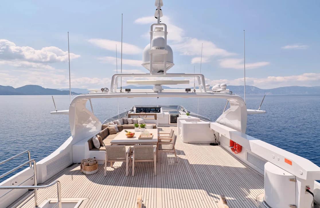 An image of Helios yacht
