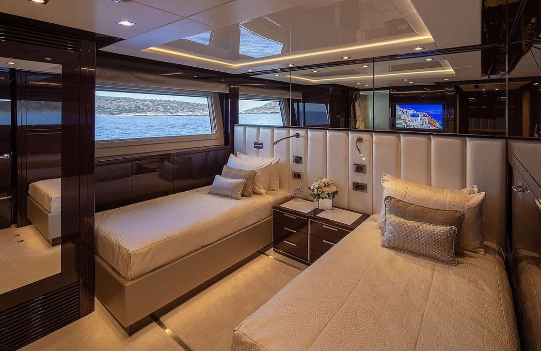 An image of Aqua Libra yacht