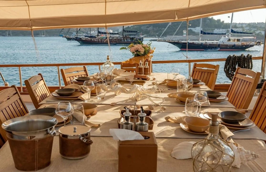 An image of Babylon yacht