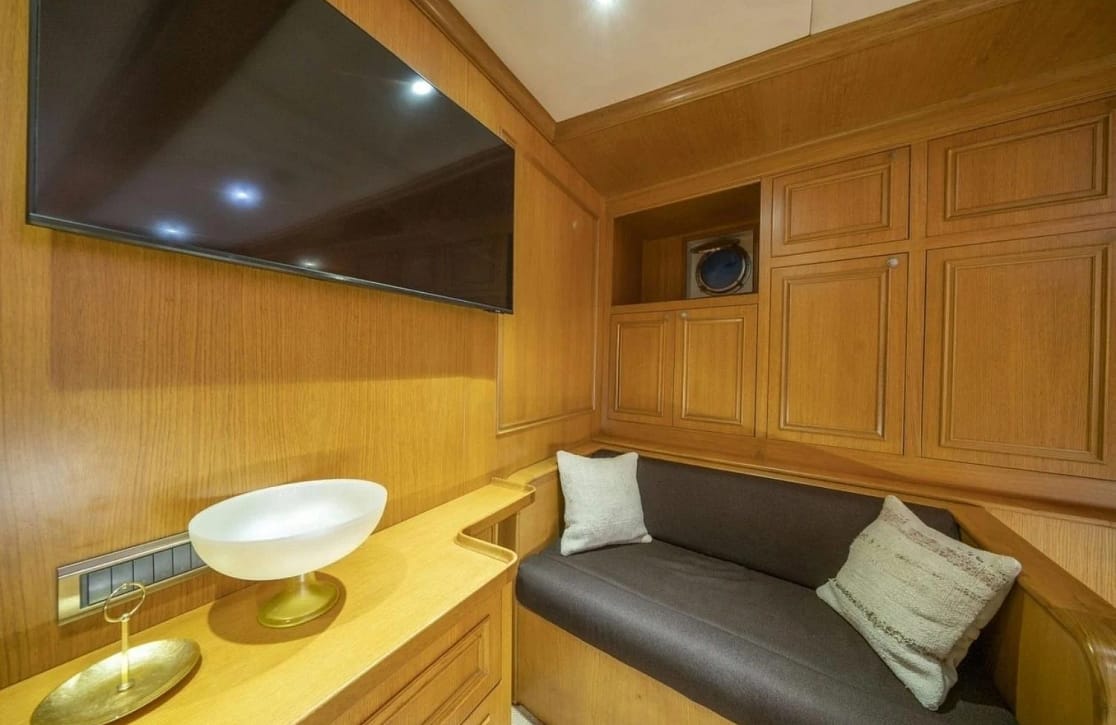 An image of Babylon yacht