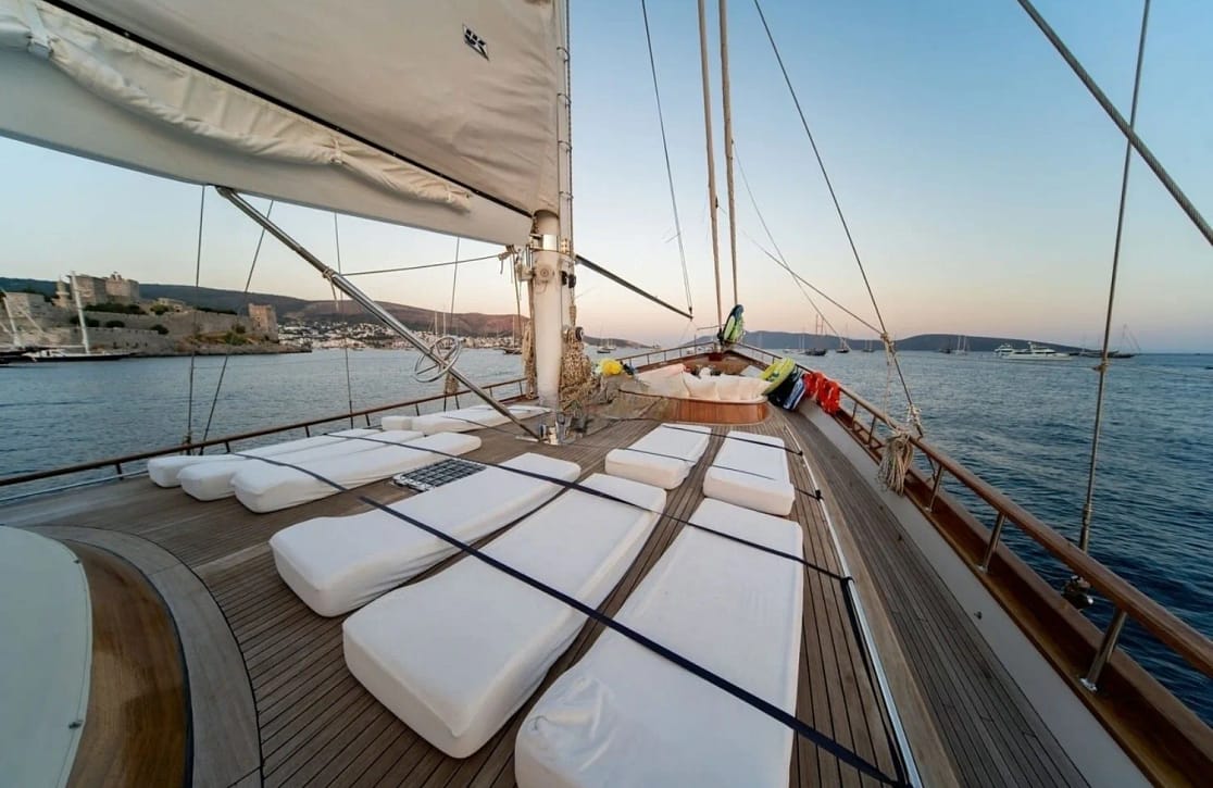 An image of Babylon yacht