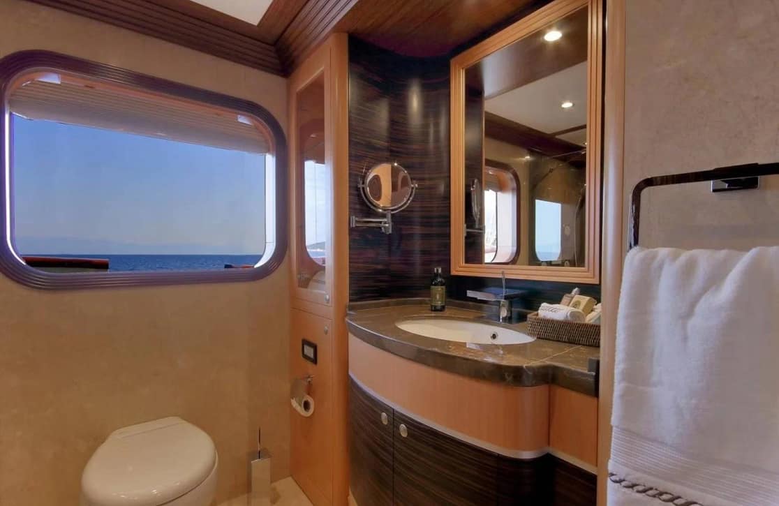 An image of Meira yacht
