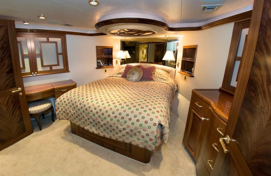 An image of Wild Kingdom yacht