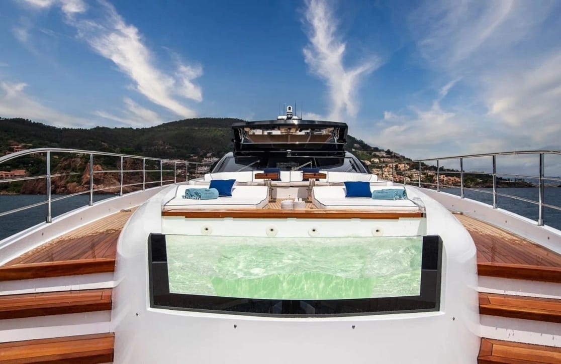 An image of Lafayette yacht