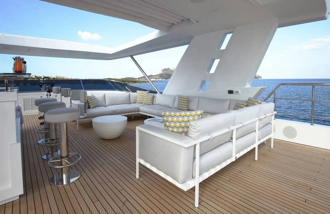 An image of Willow yacht