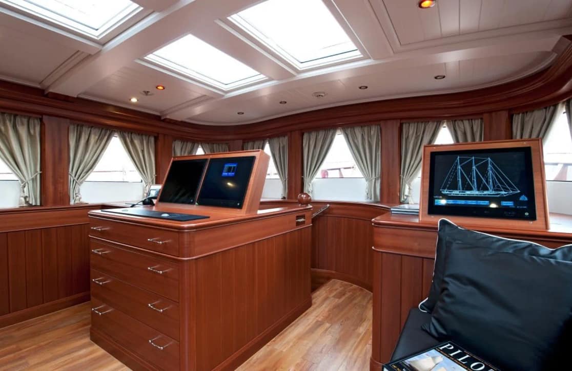 An image of Red Sky yacht