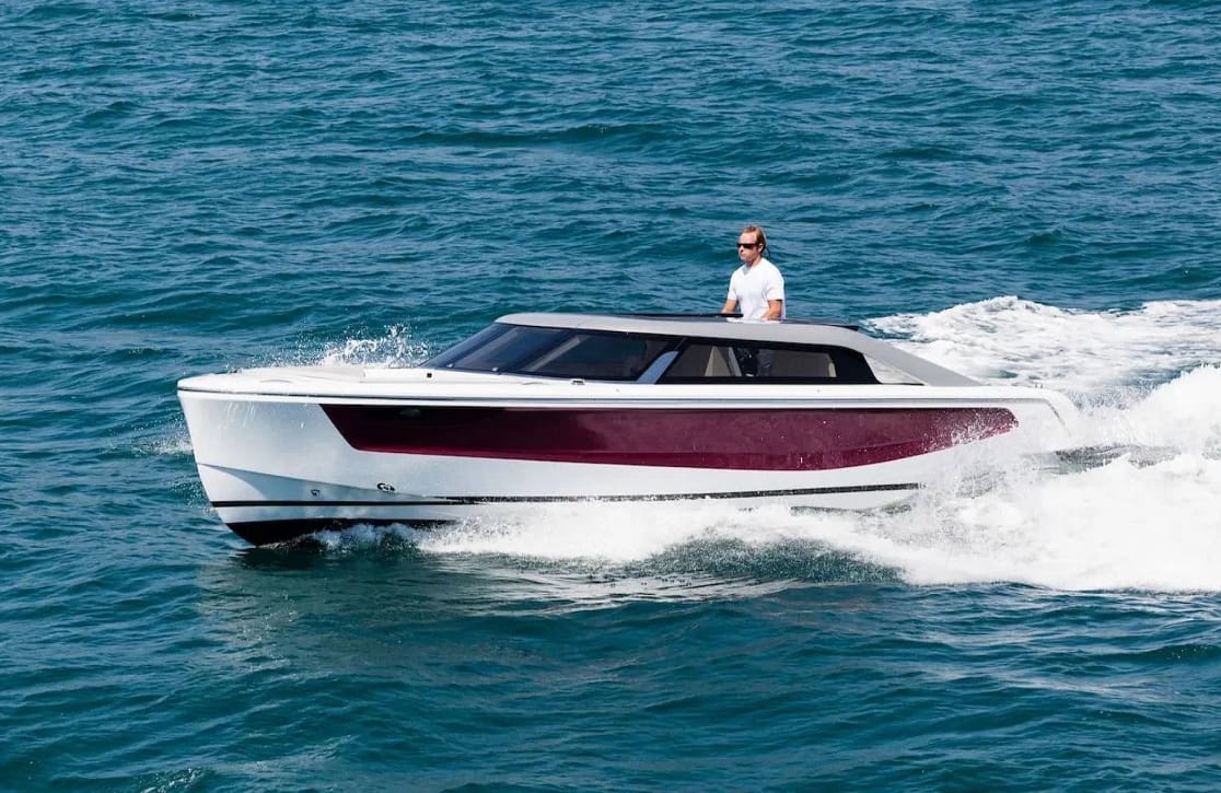 An image of Quinta Essentia yacht