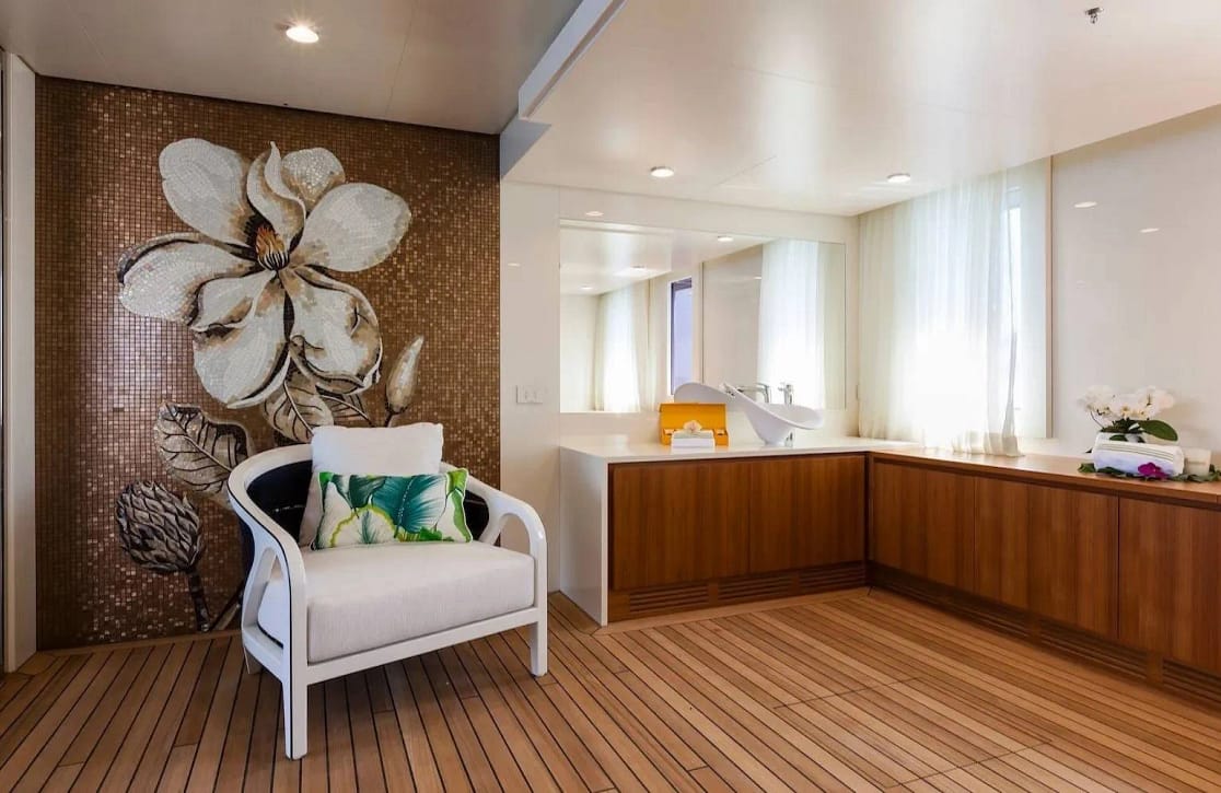 An image of Quinta Essentia yacht