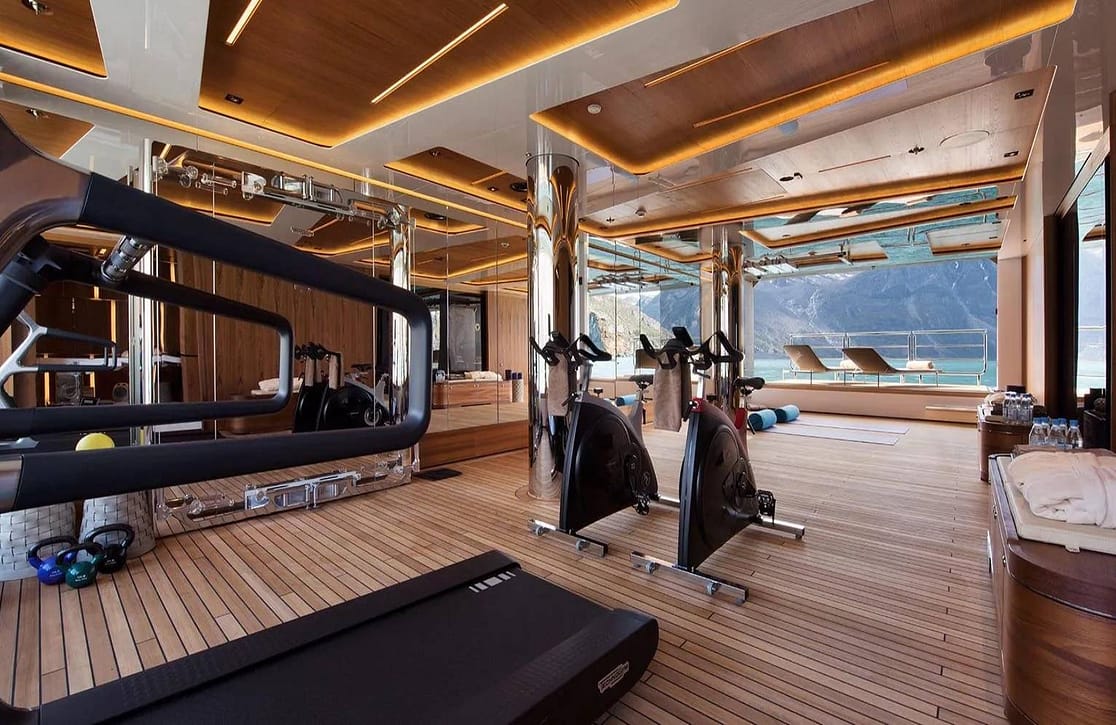 An image of Cloudbreak yacht