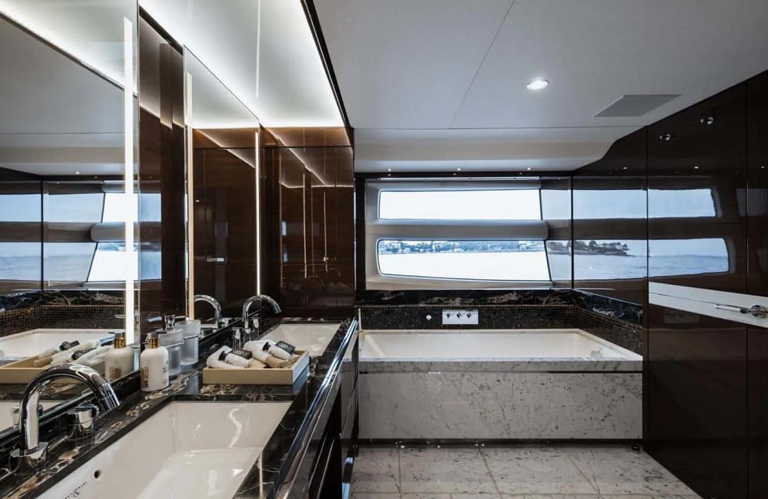 An image of Riviera Living yacht