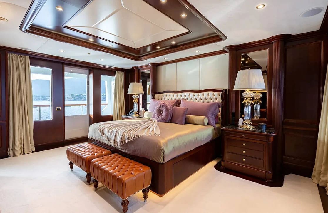 An image of Incal yacht