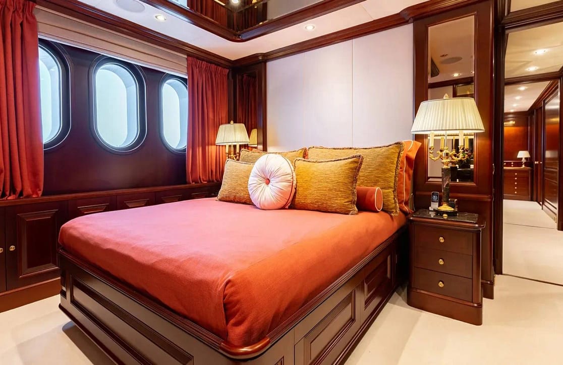 An image of Incal yacht