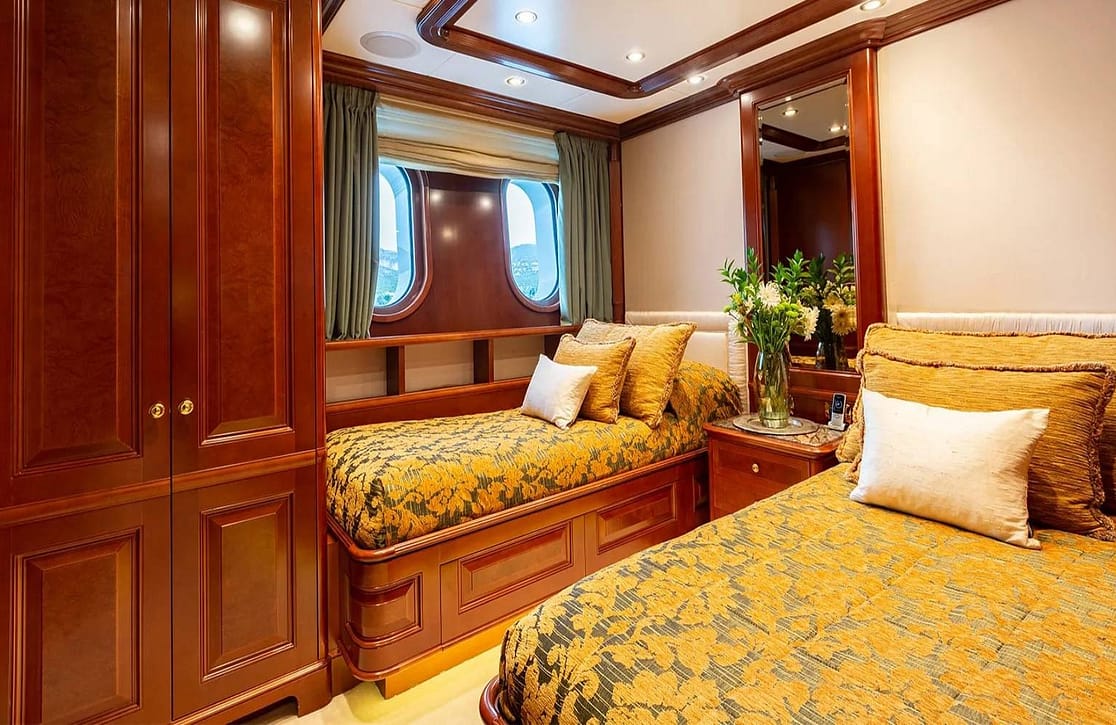 An image of Incal yacht