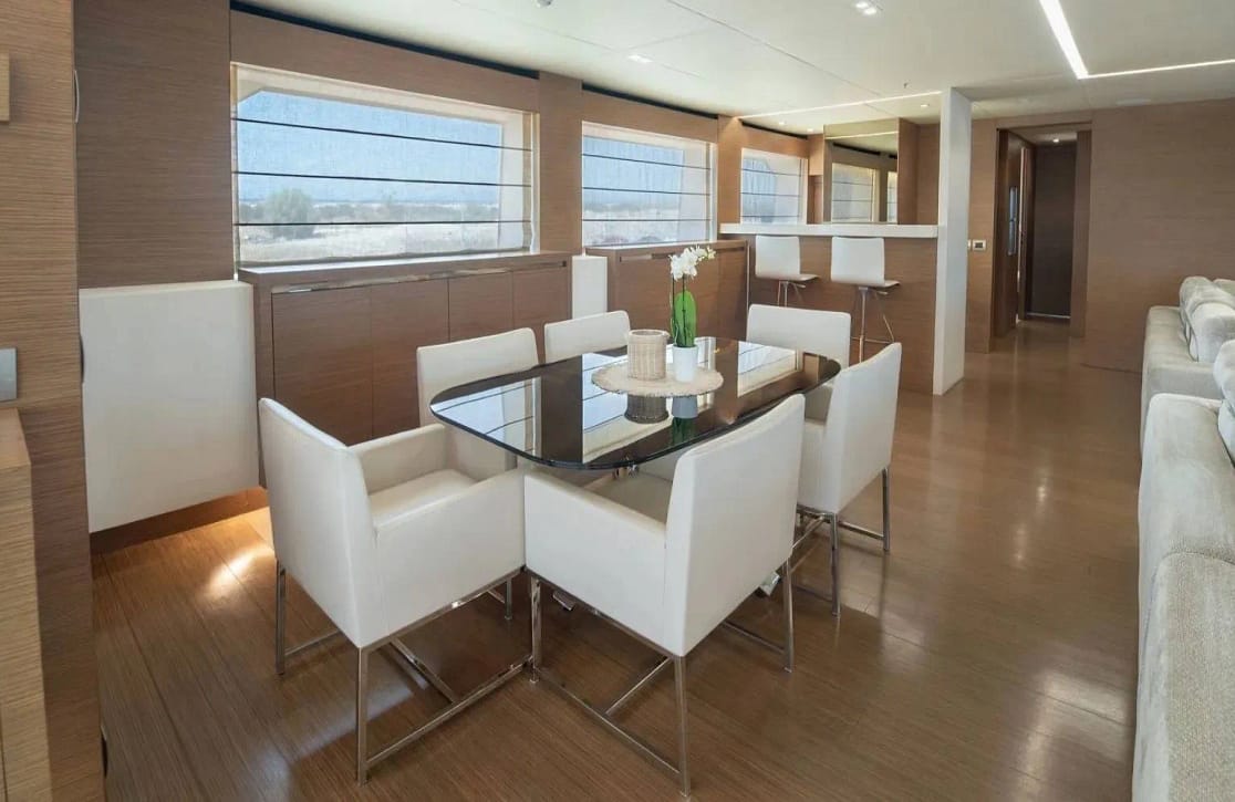 An image of Ipanemas yacht