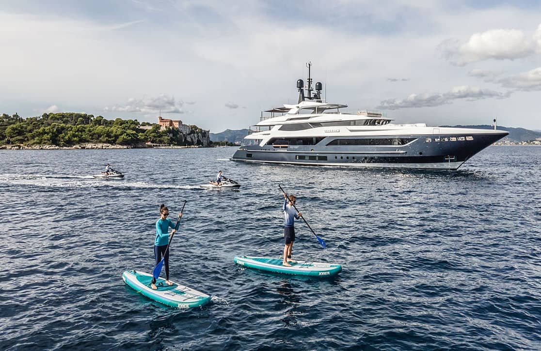 An image of Severin’s yacht