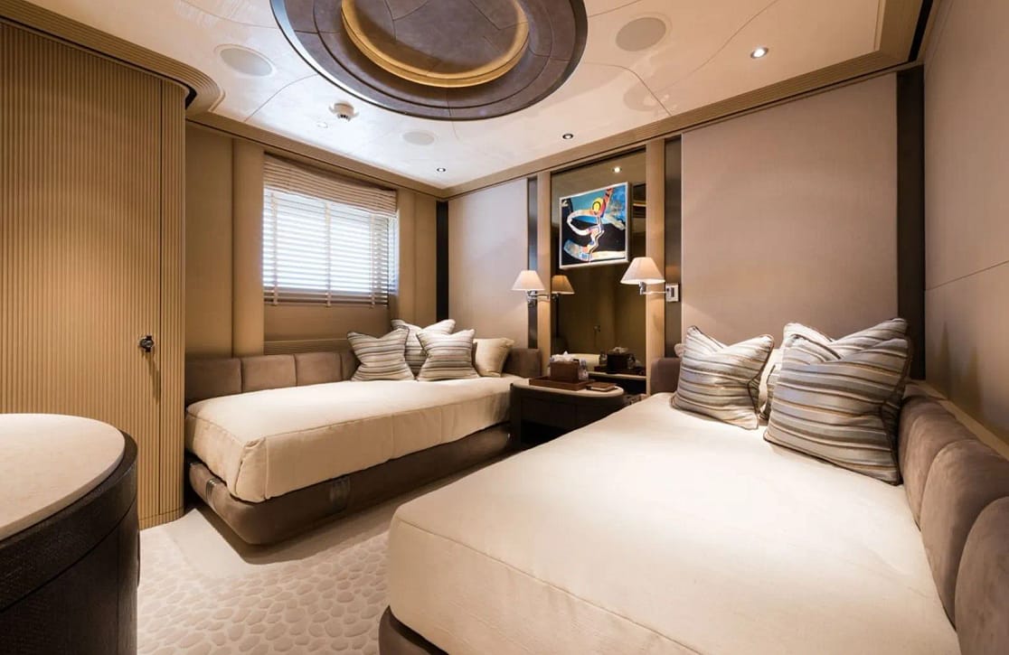 An image of Romea yacht