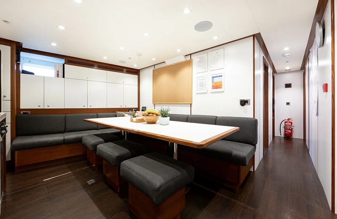 An image of Belongers yacht