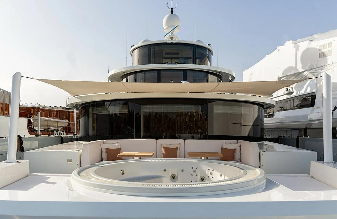 An image of Belongers yacht