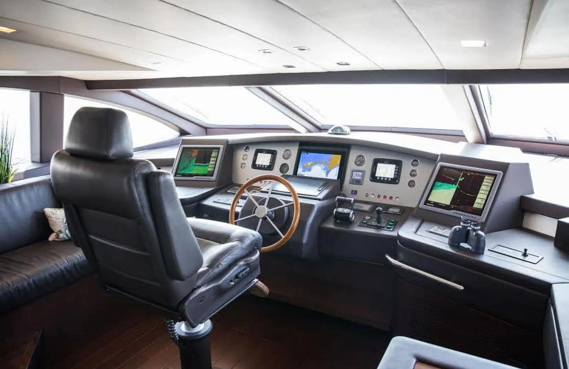An image of Tail Lights yacht