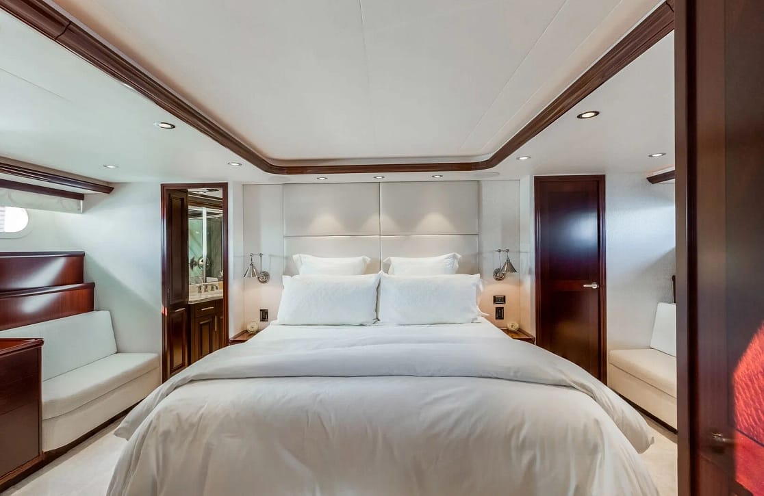 An image of Lucky Lady yacht