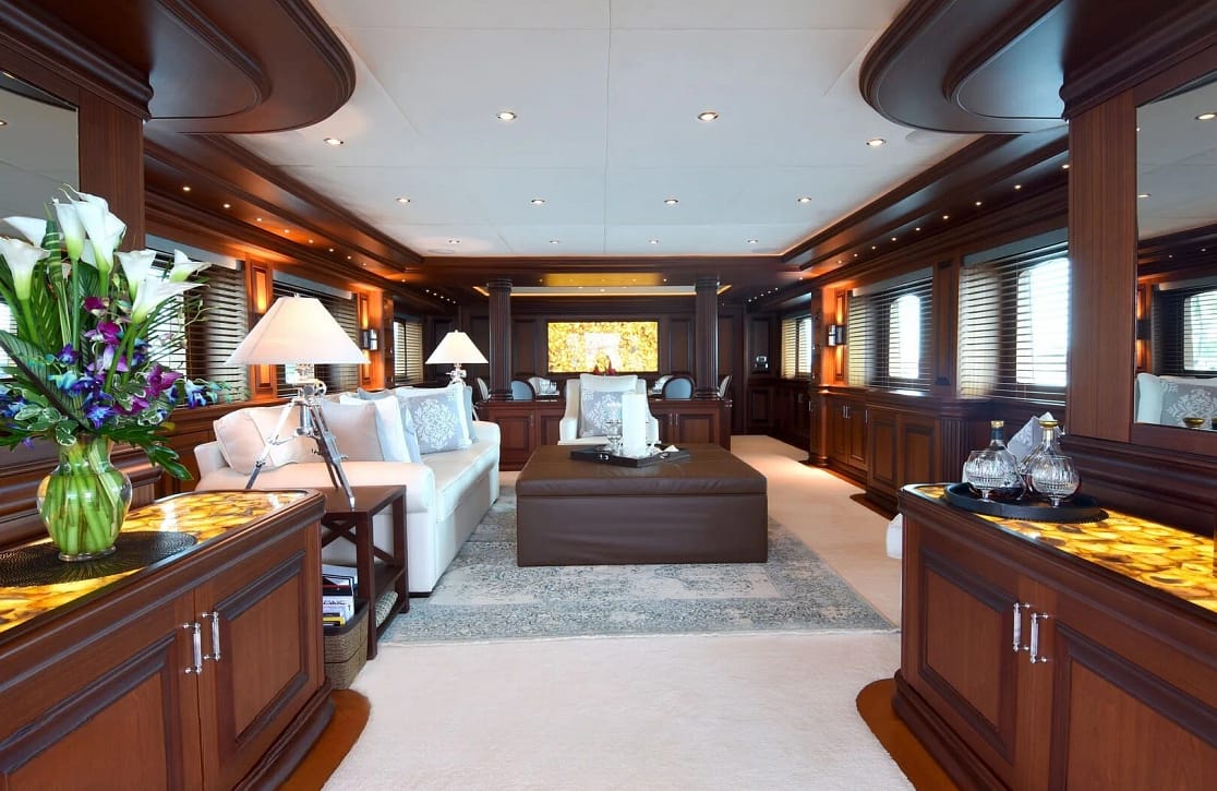 An image of Omnia 1 yacht