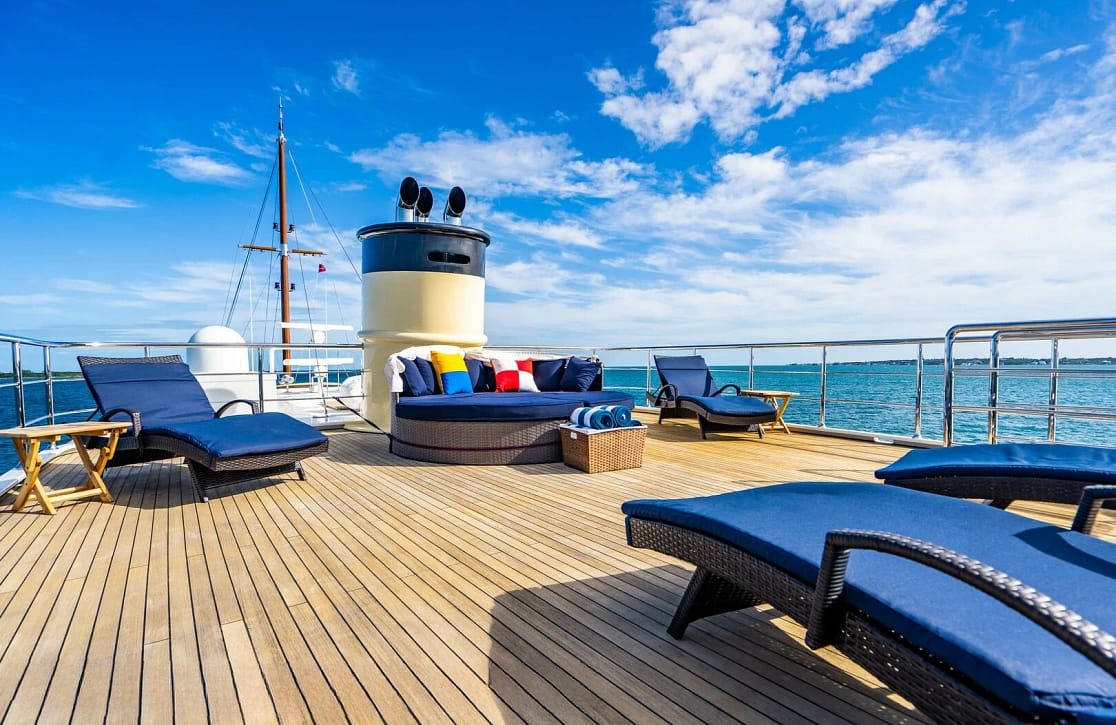 An image of Omnia 1 yacht