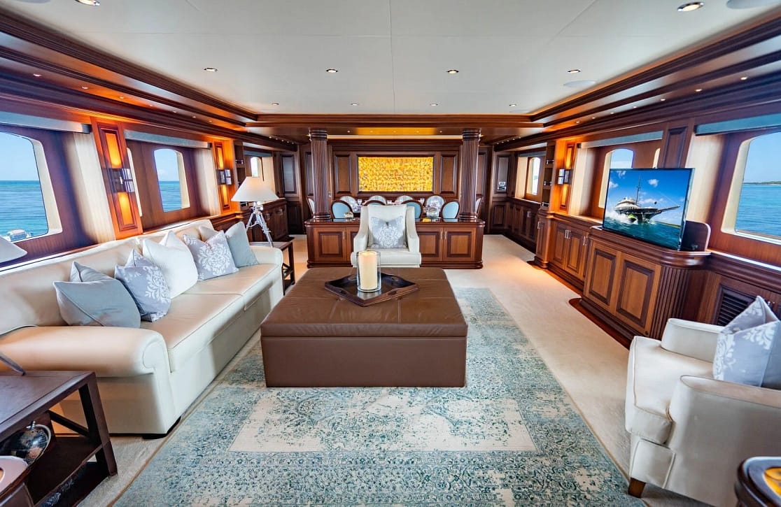 An image of Omnia 1 yacht