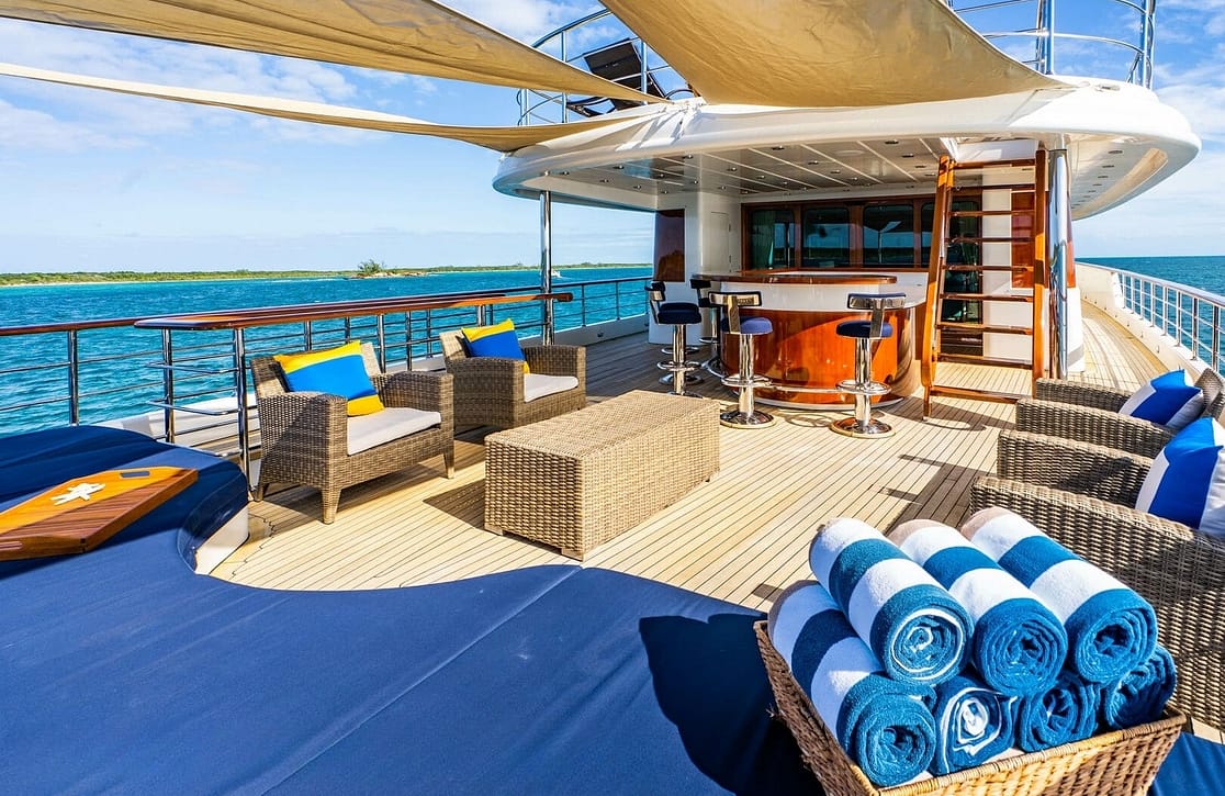 An image of Omnia 1 yacht