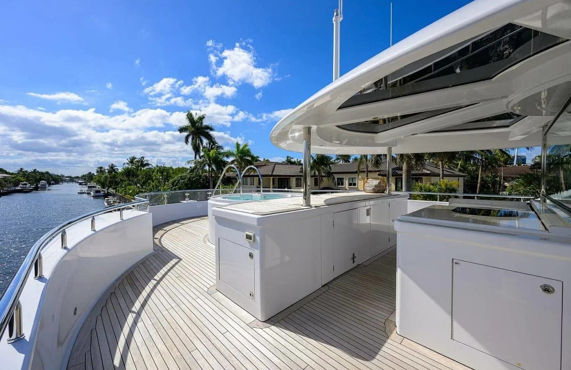 An image of Neenah yacht