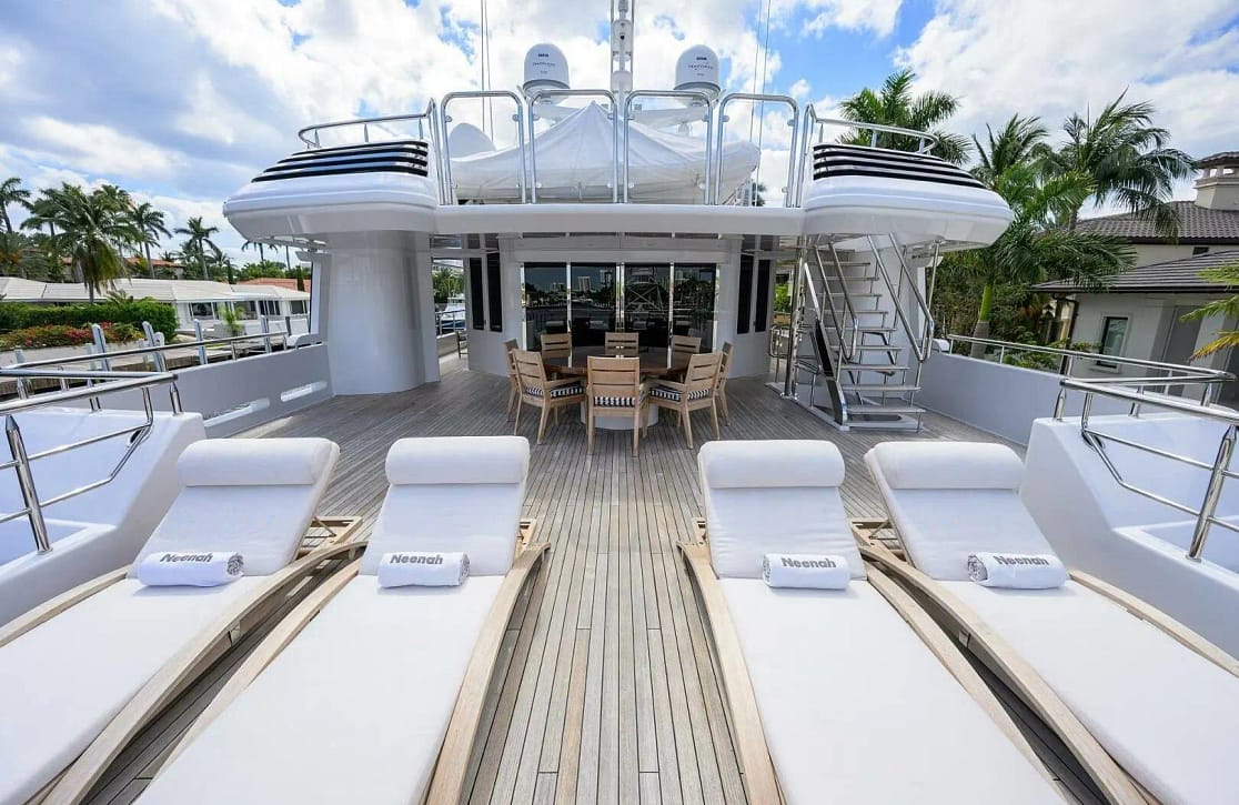 An image of Neenah yacht