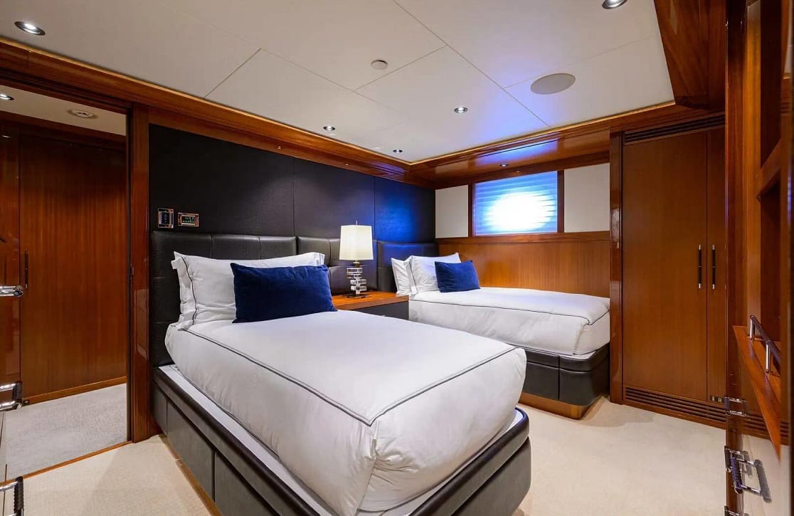 An image of Neenah yacht