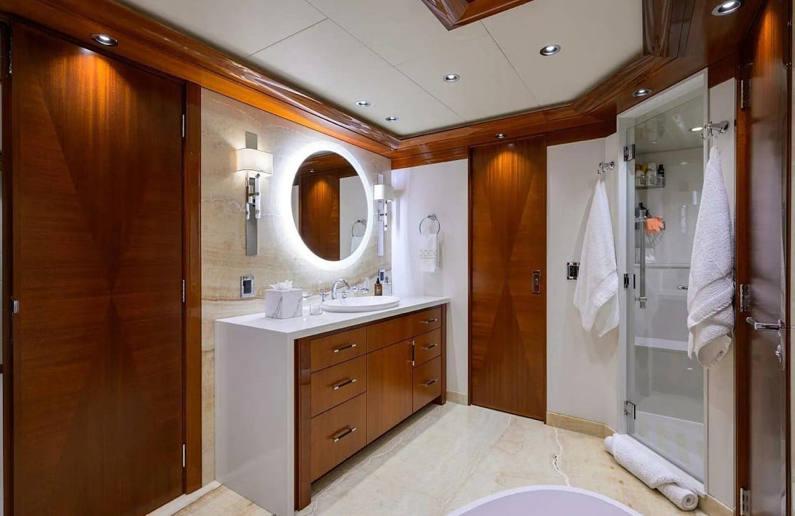 An image of Neenah yacht