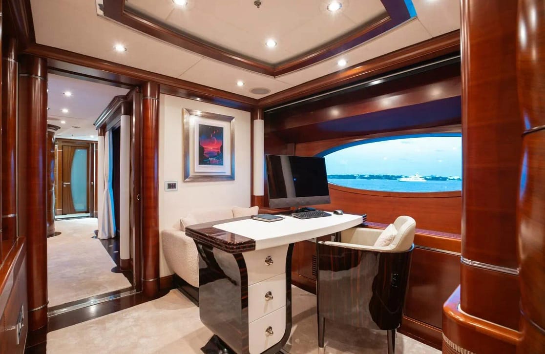 An image of Lady B yacht