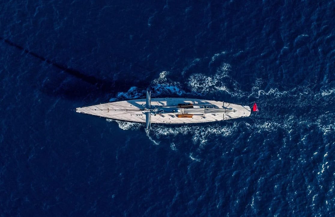 An image of Rainbow yacht