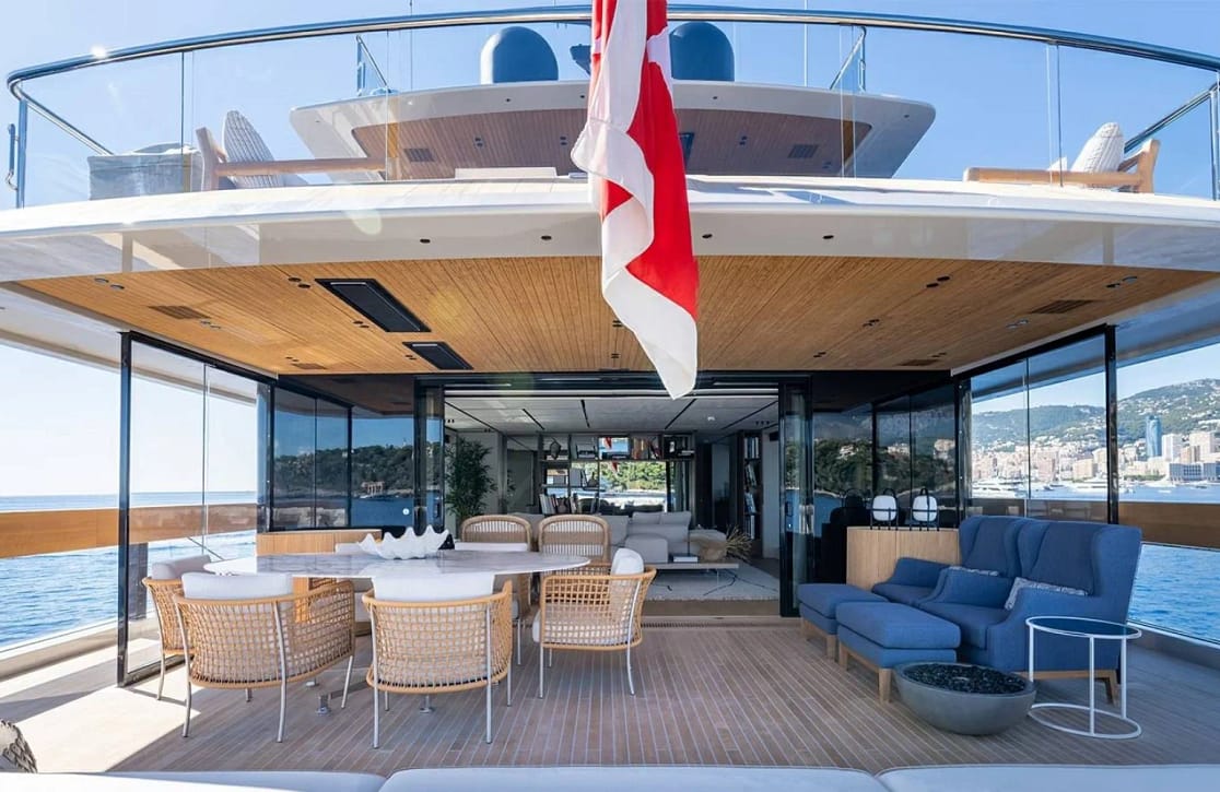 An image of La La Land yacht