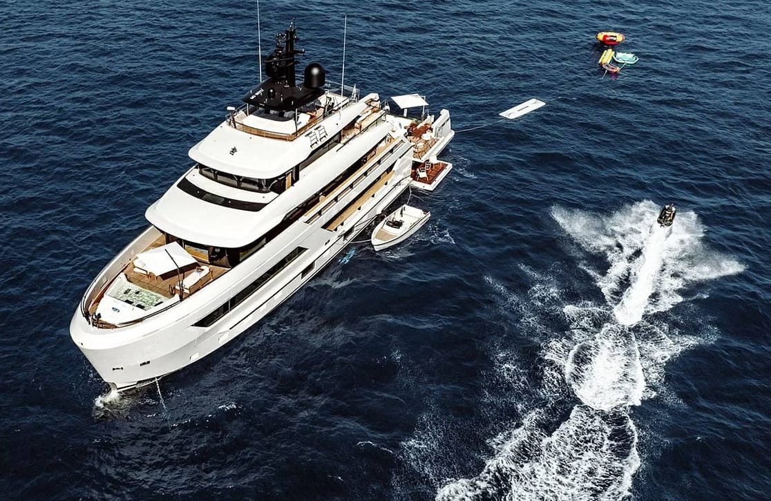 An image of La La Land yacht