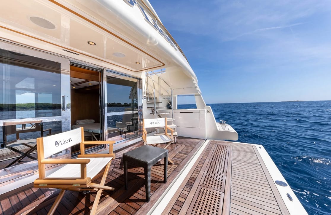 An image of O’lion yacht