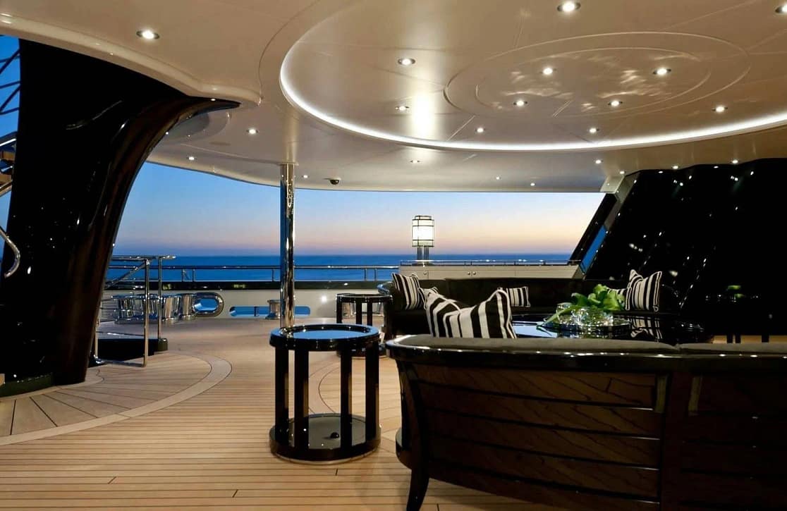 An image of Phoenix 2 yacht