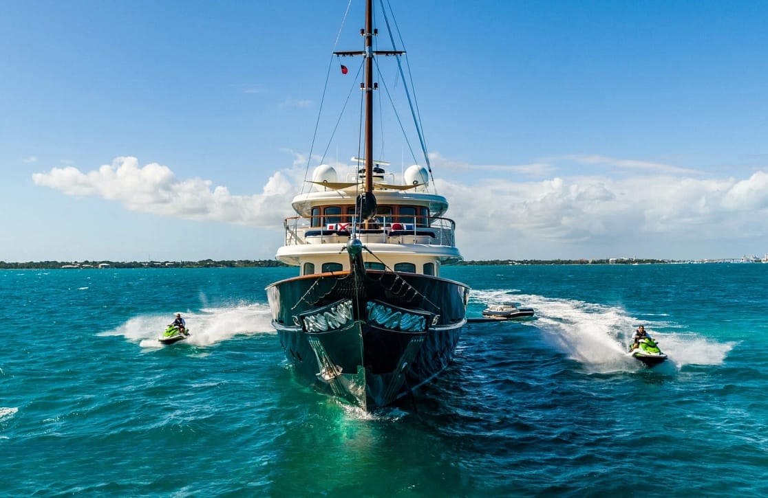 An image of Omnia 1 yacht