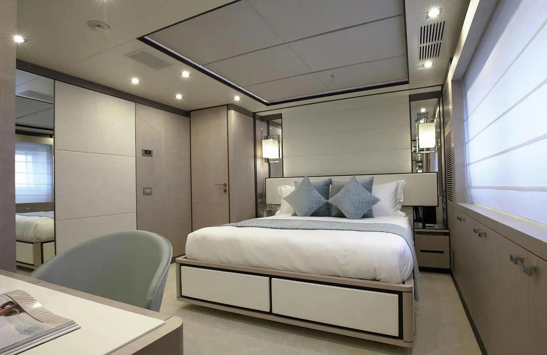 An image of Willow yacht