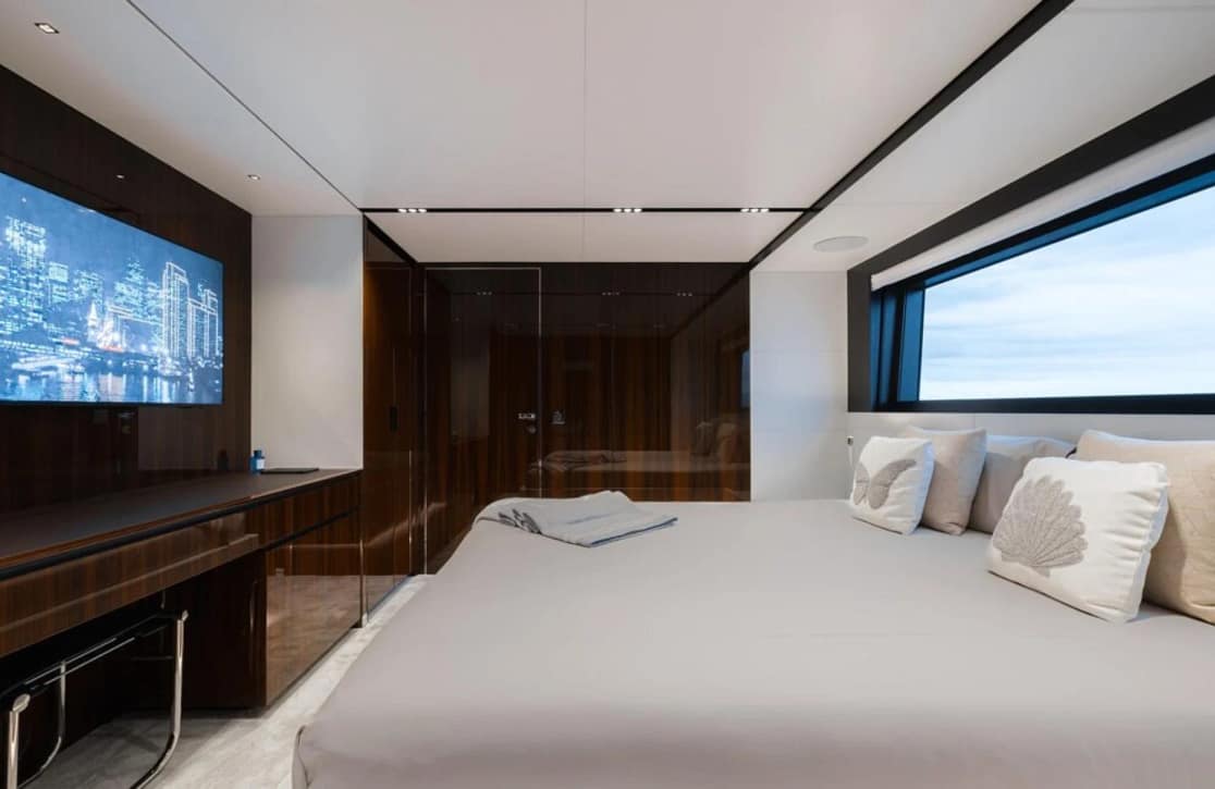 An image of Lady First yacht
