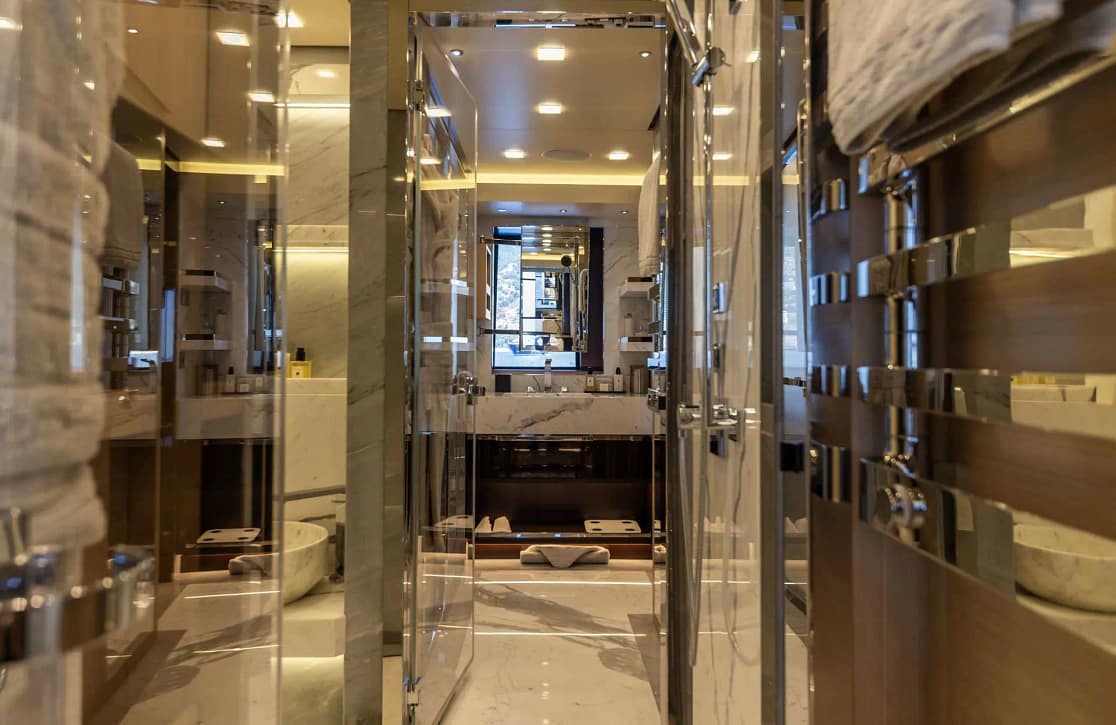 An image of Aily yacht