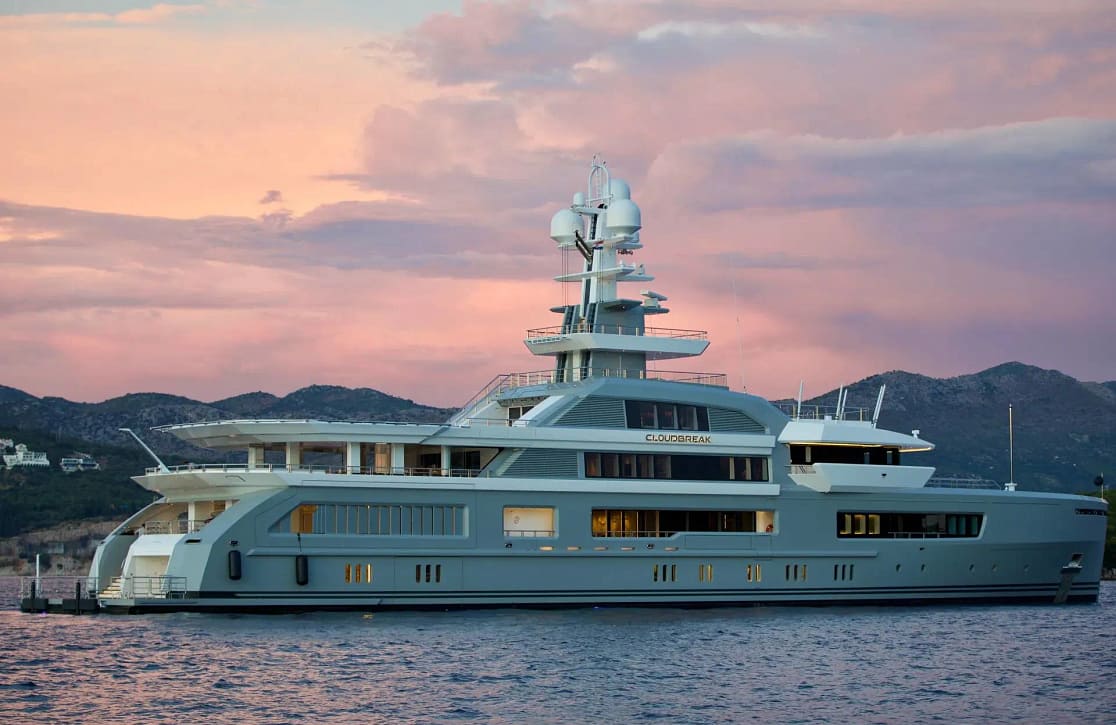 An image of Cloudbreak yacht